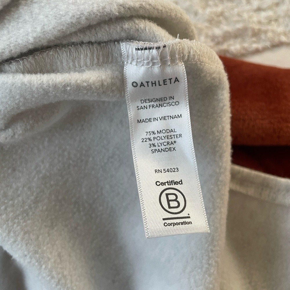 Athleta Crew Neck Pullover Solid Grey Sweater Siz… - image 5